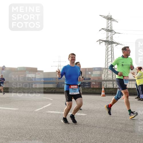 03.10.2026 - Köhlbrandbrückenlauf Michael Burmester http://msf.ph/oto/10764200 03.10.2026 09:16:38 Position 3 3, 1089, 14 meine-sportfotos.de