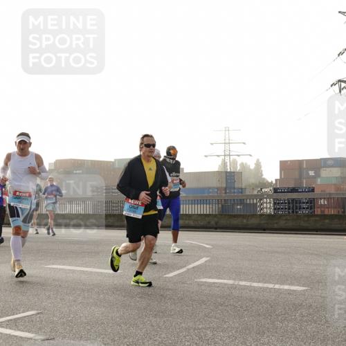 03.10.2026 - Köhlbrandbrückenlauf Michael Burmester http://msf.ph/oto/10764219 03.10.2026 09:16:45 Position 3 2193, 1855 meine-sportfotos.de