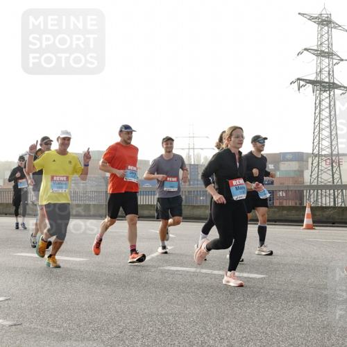 03.10.2026 - Köhlbrandbrückenlauf Michael Burmester http://msf.ph/oto/10764259 03.10.2026 09:16:55 Position 3 3130 meine-sportfotos.de