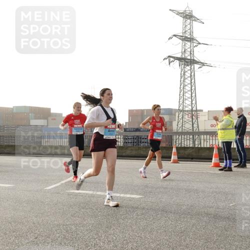 03.10.2026 - Köhlbrandbrückenlauf Michael Burmester http://msf.ph/oto/10764279 03.10.2026 09:17:00 Position 3 2081, 3 meine-sportfotos.de