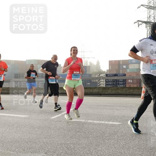 03.10.2026 - Köhlbrandbrückenlauf Michael Burmester http://msf.ph/oto/10764287 03.10.2026 09:17:04 Position 3 2759, 1303 meine-sportfotos.de
