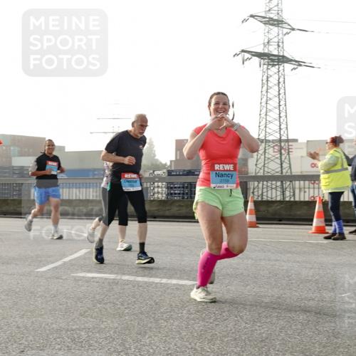 03.10.2026 - Köhlbrandbrückenlauf Michael Burmester http://msf.ph/oto/10764292 03.10.2026 09:17:04 Position 3 2759 meine-sportfotos.de