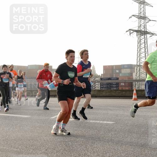 03.10.2026 - Köhlbrandbrückenlauf Michael Burmester http://msf.ph/oto/10764307 03.10.2026 09:17:09 Position 3 1170 meine-sportfotos.de