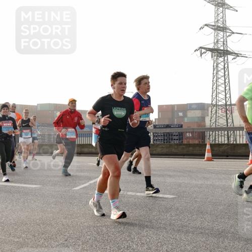 03.10.2026 - Köhlbrandbrückenlauf Michael Burmester http://msf.ph/oto/10764308 03.10.2026 09:17:09 Position 3 1207, 1170 meine-sportfotos.de
