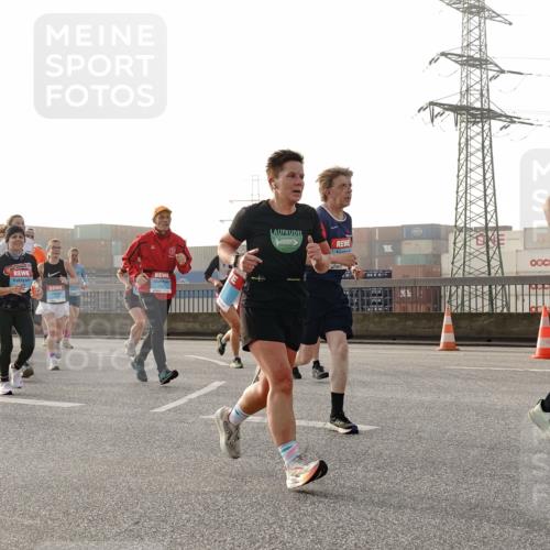 03.10.2026 - Köhlbrandbrückenlauf Michael Burmester http://msf.ph/oto/10764309 03.10.2026 09:17:09 Position 3 2041, 1170 meine-sportfotos.de