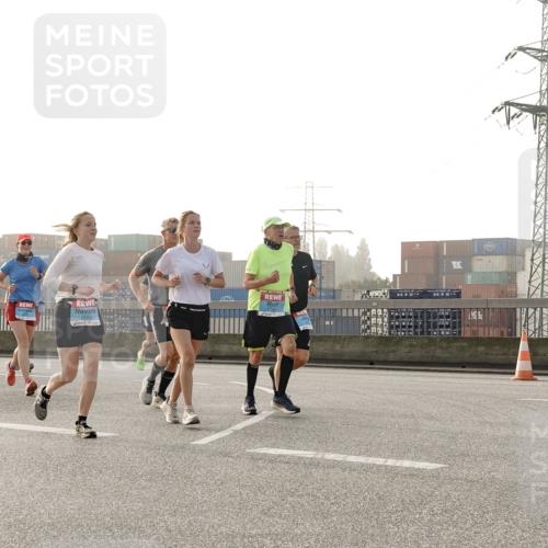 03.10.2026 - Köhlbrandbrückenlauf Michael Burmester http://msf.ph/oto/10764420 03.10.2026 09:17:28 Position 3 2735 meine-sportfotos.de