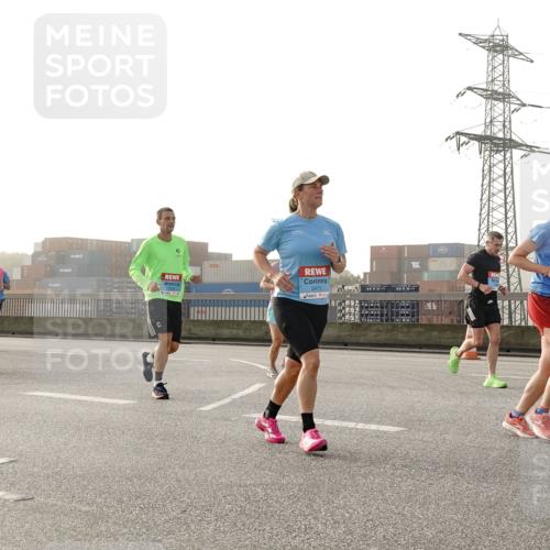 03.10.2026 - Köhlbrandbrückenlauf Michael Burmester http://msf.ph/oto/10764439 03.10.2026 09:17:30 Position 3 5, 2473 meine-sportfotos.de