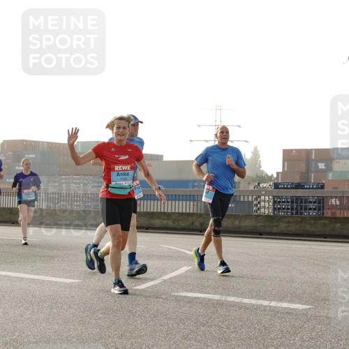 03.10.2026 - Köhlbrandbrückenlauf Michael Burmester http://msf.ph/oto/10764454 03.10.2026 09:17:34 Position 3 1509 meine-sportfotos.de