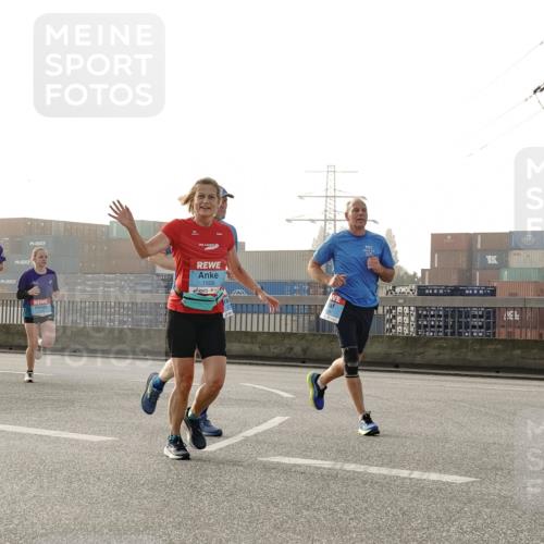 03.10.2026 - Köhlbrandbrückenlauf Michael Burmester http://msf.ph/oto/10764455 03.10.2026 09:17:34 Position 3 1509 meine-sportfotos.de