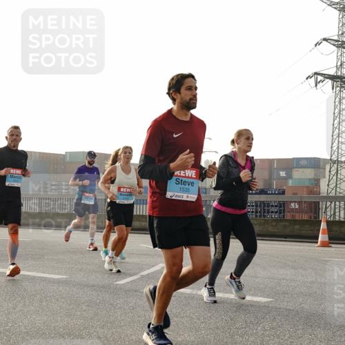 03.10.2026 - Köhlbrandbrückenlauf Michael Burmester http://msf.ph/oto/10764493 03.10.2026 09:17:40 Position 3 1535 meine-sportfotos.de