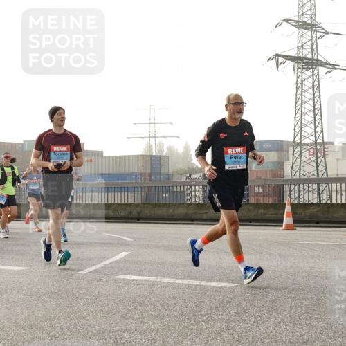 03.10.2026 - Köhlbrandbrückenlauf Michael Burmester http://msf.ph/oto/10764624 03.10.2026 09:18:01 Position 3 2651 meine-sportfotos.de