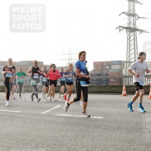03.10.2026 - Köhlbrandbrückenlauf Michael Burmester http://msf.ph/oto/10764639 03.10.2026 09:18:02 Position 3  meine-sportfotos.de
