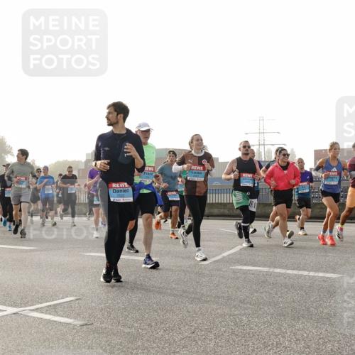 03.10.2026 - Köhlbrandbrückenlauf Michael Burmester http://msf.ph/oto/10764640 03.10.2026 09:18:03 Position 3 2522, 1879 meine-sportfotos.de
