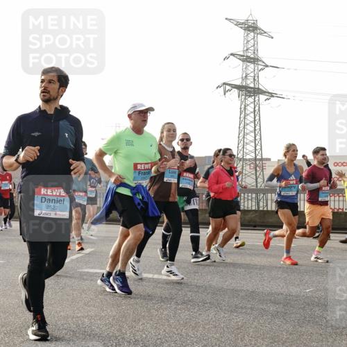 03.10.2026 - Köhlbrandbrückenlauf Michael Burmester http://msf.ph/oto/10764650 03.10.2026 09:18:04 Position 3 2522, 2026, 1441 meine-sportfotos.de