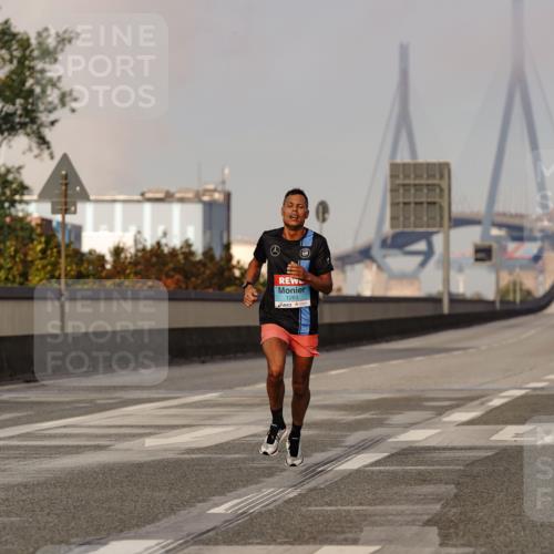 03.10.2026 - Köhlbrandbrückenlauf Michael Burmester http://msf.ph/oto/10764658 03.10.2026 09:35:06 Position 3 1263 meine-sportfotos.de