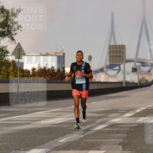 03.10.2026 - Köhlbrandbrückenlauf Michael Burmester http://msf.ph/oto/10764660 03.10.2026 09:35:06 Position 3 1263 meine-sportfotos.de