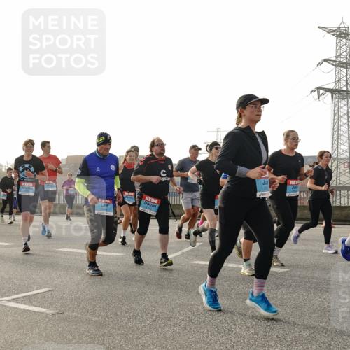 03.10.2026 - Köhlbrandbrückenlauf Michael Burmester http://msf.ph/oto/10764675 03.10.2026 09:18:08 Position 3 1844 meine-sportfotos.de