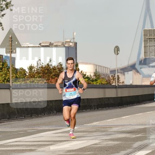 03.10.2026 - Köhlbrandbrückenlauf Michael Burmester http://msf.ph/oto/10764684 03.10.2026 09:36:19 Position 3 3735 meine-sportfotos.de