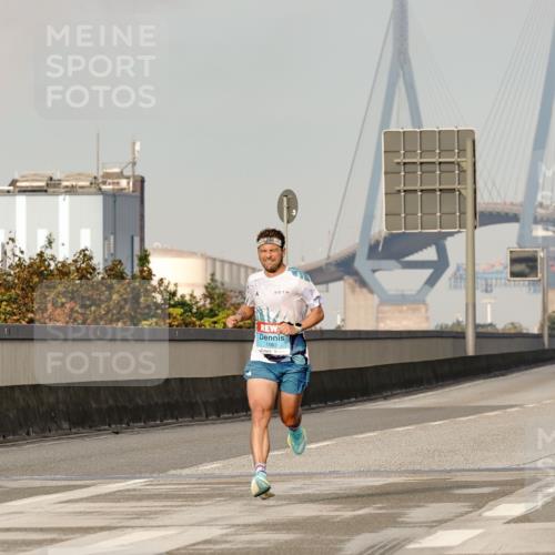 03.10.2026 - Köhlbrandbrückenlauf Michael Burmester http://msf.ph/oto/10764690 03.10.2026 09:36:22 Position 3 1063 meine-sportfotos.de