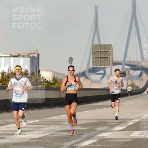 03.10.2026 - Köhlbrandbrückenlauf Michael Burmester http://msf.ph/oto/10764706 03.10.2026 09:37:19 Position 3 1324, 1467 meine-sportfotos.de