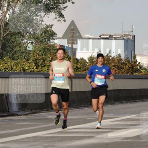 03.10.2026 - Köhlbrandbrückenlauf Michael Burmester http://msf.ph/oto/10764729 03.10.2026 09:38:24 Position 3 2109 meine-sportfotos.de