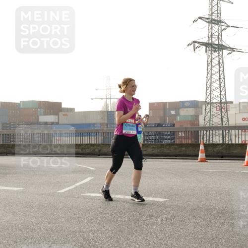 03.10.2026 - Köhlbrandbrückenlauf Michael Burmester http://msf.ph/oto/10764742 03.10.2026 09:18:20 Position 3 1472 meine-sportfotos.de