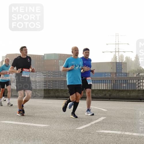 03.10.2026 - Köhlbrandbrückenlauf Michael Burmester http://msf.ph/oto/10764752 03.10.2026 09:18:22 Position 3 3758, 66, 2256 meine-sportfotos.de