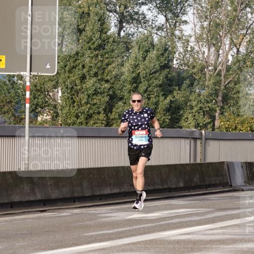03.10.2026 - Köhlbrandbrückenlauf Michael Burmester http://msf.ph/oto/10764762 03.10.2026 09:39:09 Position 3  meine-sportfotos.de