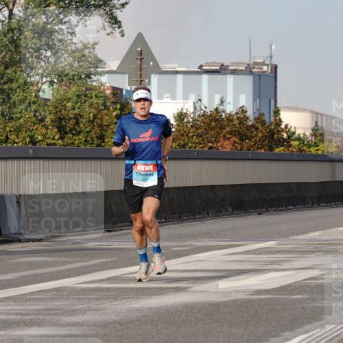 03.10.2026 - Köhlbrandbrückenlauf Michael Burmester http://msf.ph/oto/10764768 03.10.2026 09:39:23 Position 3 1395 meine-sportfotos.de