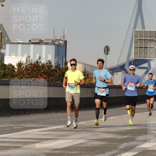 03.10.2026 - Köhlbrandbrückenlauf Michael Burmester http://msf.ph/oto/10764806 03.10.2026 09:39:42 Position 3 2134, 1310 meine-sportfotos.de