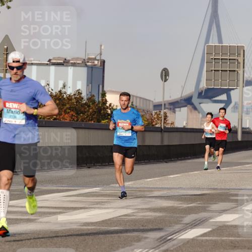 03.10.2026 - Köhlbrandbrückenlauf Michael Burmester http://msf.ph/oto/10764833 03.10.2026 09:39:49 Position 3 213, 2116 meine-sportfotos.de