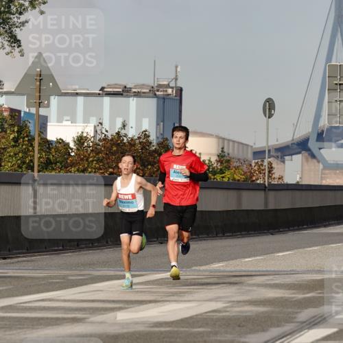 03.10.2026 - Köhlbrandbrückenlauf Michael Burmester http://msf.ph/oto/10764840 03.10.2026 09:39:57 Position 3 2170, 2181 meine-sportfotos.de