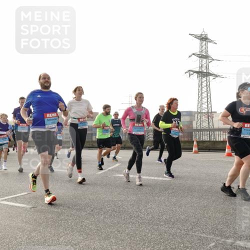 03.10.2026 - Köhlbrandbrückenlauf Michael Burmester http://msf.ph/oto/10764857 03.10.2026 09:18:36 Position 3 1022, 1788 meine-sportfotos.de