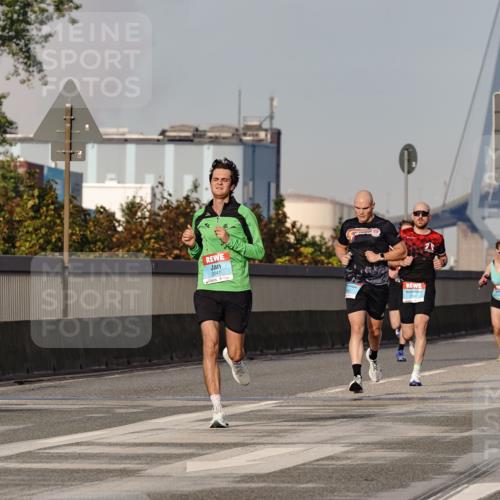 03.10.2026 - Köhlbrandbrückenlauf Michael Burmester http://msf.ph/oto/10764862 03.10.2026 09:40:09 Position 3  meine-sportfotos.de