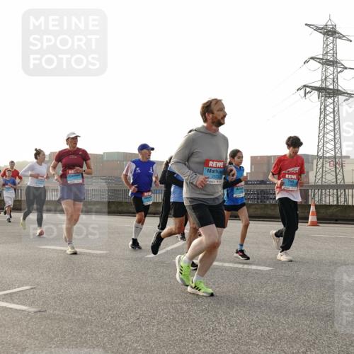 03.10.2026 - Köhlbrandbrückenlauf Michael Burmester http://msf.ph/oto/10764889 03.10.2026 09:18:40 Position 3 2573 meine-sportfotos.de