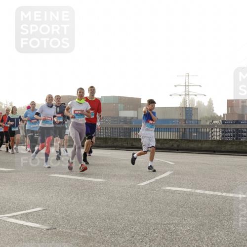 03.10.2026 - Köhlbrandbrückenlauf Michael Burmester http://msf.ph/oto/10764911 03.10.2026 09:18:43 Position 3  meine-sportfotos.de