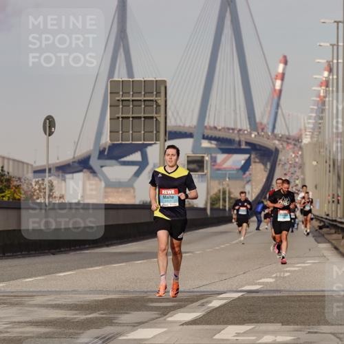 03.10.2026 - Köhlbrandbrückenlauf Michael Burmester http://msf.ph/oto/10764937 03.10.2026 09:40:41 Position 3 2117, 12, 5, 18 meine-sportfotos.de