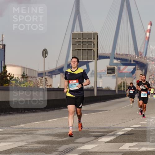 03.10.2026 - Köhlbrandbrückenlauf Michael Burmester http://msf.ph/oto/10764940 03.10.2026 09:40:43 Position 3 2117, 12 meine-sportfotos.de