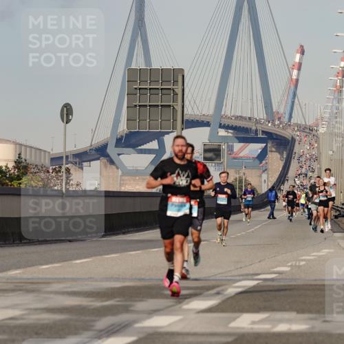 03.10.2026 - Köhlbrandbrückenlauf Michael Burmester http://msf.ph/oto/10764950 03.10.2026 09:40:51 Position 3 12, 5 meine-sportfotos.de