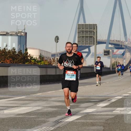 03.10.2026 - Köhlbrandbrückenlauf Michael Burmester http://msf.ph/oto/10764958 03.10.2026 09:40:54 Position 3 1091 meine-sportfotos.de