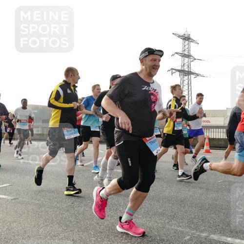03.10.2026 - Köhlbrandbrückenlauf Michael Burmester http://msf.ph/oto/10764980 03.10.2026 09:18:51 Position 3 2472, 1557 meine-sportfotos.de