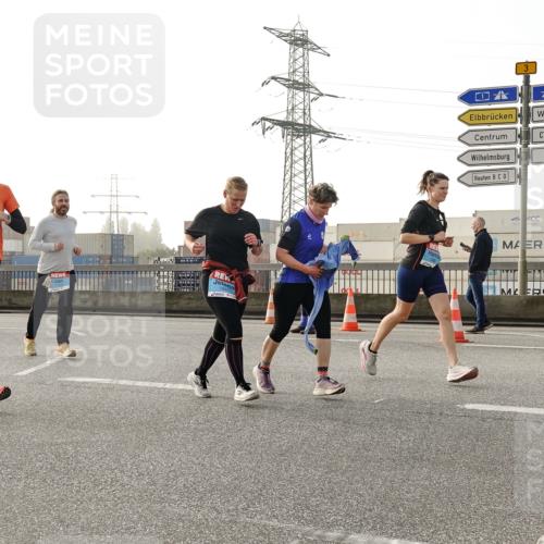 03.10.2026 - Köhlbrandbrückenlauf Michael Burmester http://msf.ph/oto/10765003 03.10.2026 09:18:56 Position 3 1841 meine-sportfotos.de