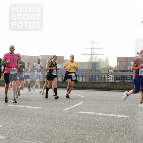 03.10.2026 - Köhlbrandbrückenlauf Michael Burmester http://msf.ph/oto/10765009 03.10.2026 09:18:59 Position 3 1998 meine-sportfotos.de