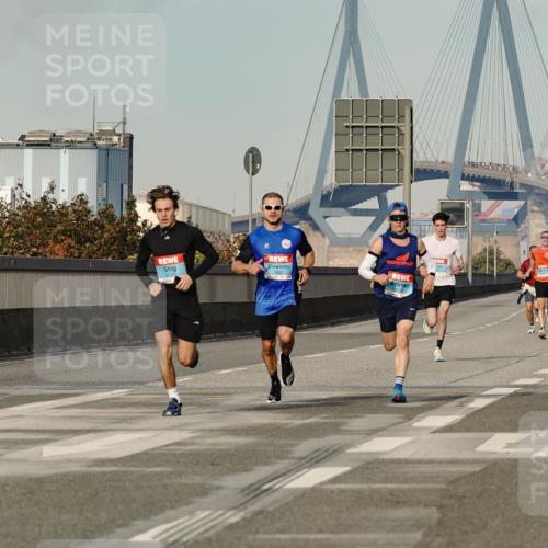 03.10.2026 - Köhlbrandbrückenlauf Michael Burmester http://msf.ph/oto/10765054 03.10.2026 09:41:34 Position 3  meine-sportfotos.de