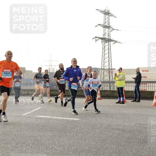 03.10.2026 - Köhlbrandbrückenlauf Michael Burmester http://msf.ph/oto/10765060 03.10.2026 09:19:05 Position 3 2905, 3 meine-sportfotos.de