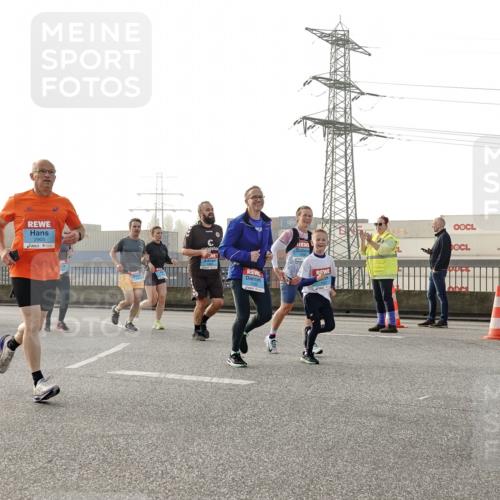 03.10.2026 - Köhlbrandbrückenlauf Michael Burmester http://msf.ph/oto/10765062 03.10.2026 09:19:05 Position 3 2905 meine-sportfotos.de