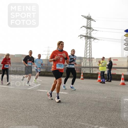03.10.2026 - Köhlbrandbrückenlauf Michael Burmester http://msf.ph/oto/10765128 03.10.2026 09:19:15 Position 3 2805, 3 meine-sportfotos.de