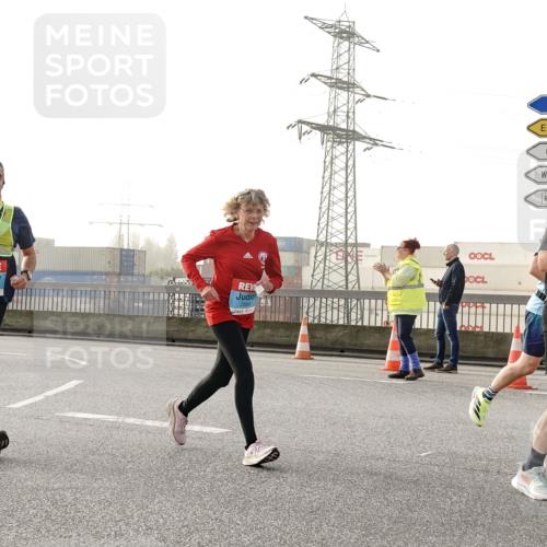 03.10.2026 - Köhlbrandbrückenlauf Michael Burmester http://msf.ph/oto/10765142 03.10.2026 09:19:17 Position 3 1882, 3 meine-sportfotos.de