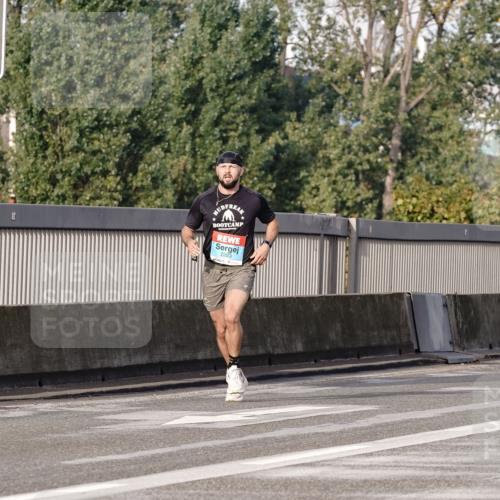 03.10.2026 - Köhlbrandbrückenlauf Michael Burmester http://msf.ph/oto/10765160 03.10.2026 09:42:00 Position 3 2283 meine-sportfotos.de
