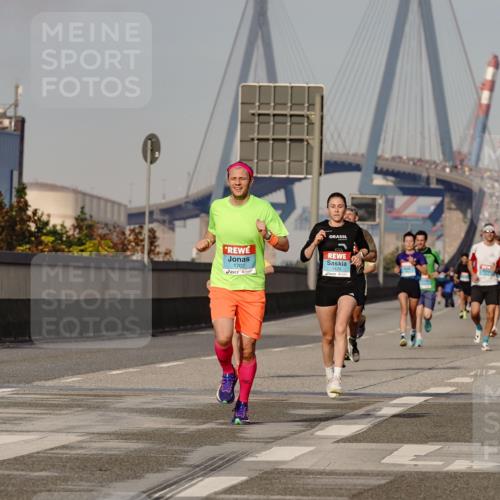 03.10.2026 - Köhlbrandbrückenlauf Michael Burmester http://msf.ph/oto/10765191 03.10.2026 09:42:07 Position 3 1702, 1425 meine-sportfotos.de